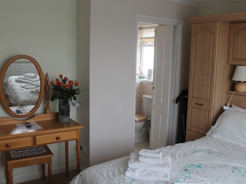 Leeward House B&B Gosport Exteriör bild